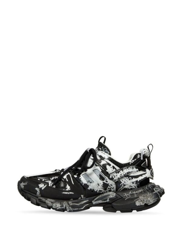 19293683_44536104_1000.jpg Balenciaga Graffiti Track sneakers