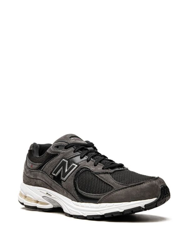 19525310_43518212_1000_105b7951-3093-41a7-9db4-f121ab7d27e9.jpg New Balance 2002 "Dark Grey" sneakers