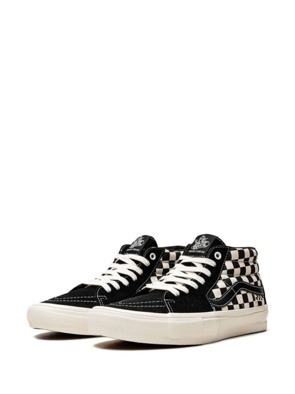 19736732_44115199_1000.jpg Vans Skate Grosso Mid "Checkerboard" sneakers