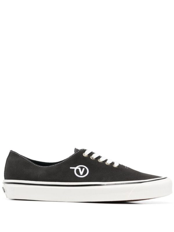 Vans low-top suede sneakers