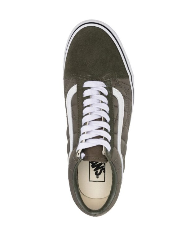 19831652_50201323_1000.jpg Vans Old-Skool low-top sneakers