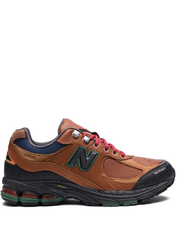 19923488_44707215_1000.jpg New Balance 2002R "The Hiker" sneakers