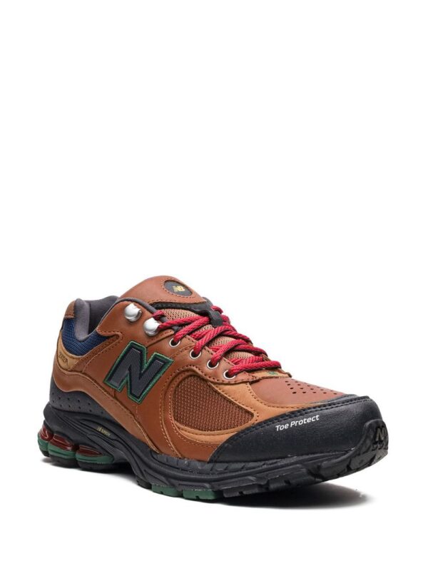 19923488_44707222_1000.jpg New Balance 2002R "The Hiker" sneakers