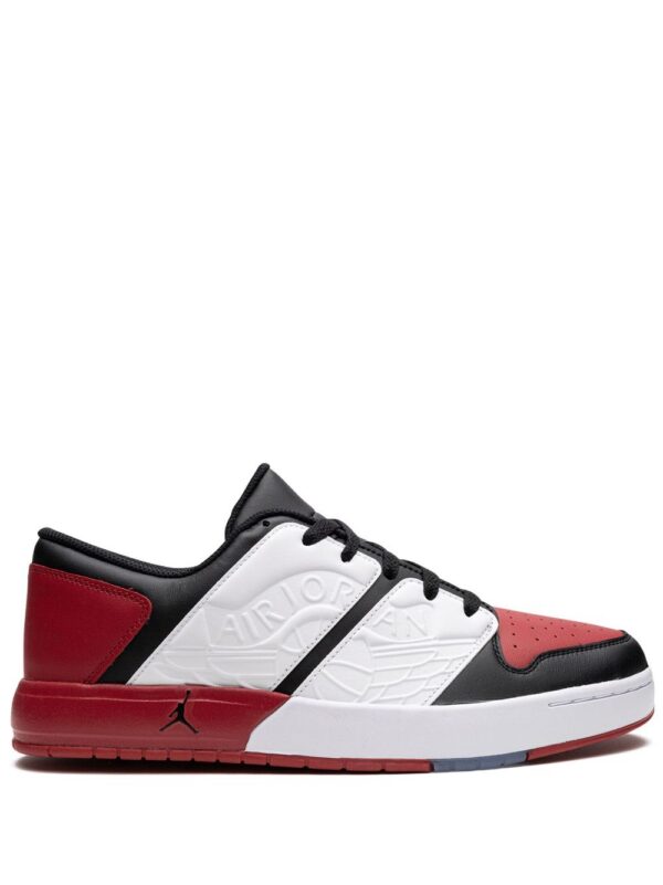 20033277_44984454_1000_af473f1a-2554-4757-a7a0-291ff6126d96.jpg Jordan Nu Retro 1 Low "Chicago" sneakers