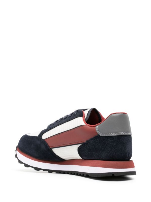 20123433_50397100_1000.jpg Armani Exchange panelled low-top sneakers