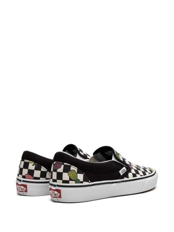 20245875_50148529_1000.jpg Vans Classic Slip On "Fruit Checkerboard" sneakers