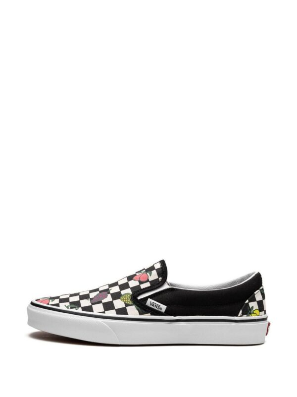 20245875_50148547_1000.jpg Vans Classic Slip On "Fruit Checkerboard" sneakers
