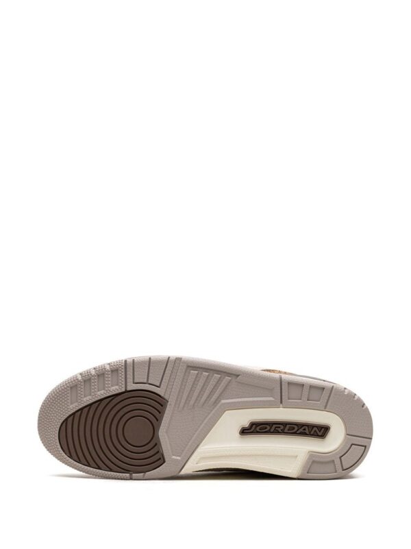 20254853_50852787_1000.jpg Jordan Air Jordan 3 "Light Orewood Brown" sneakers