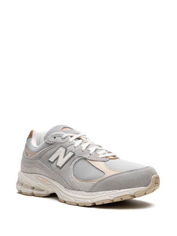 20268017_50804264_1000.jpg New Balance 2002R "Concrete" sneakers