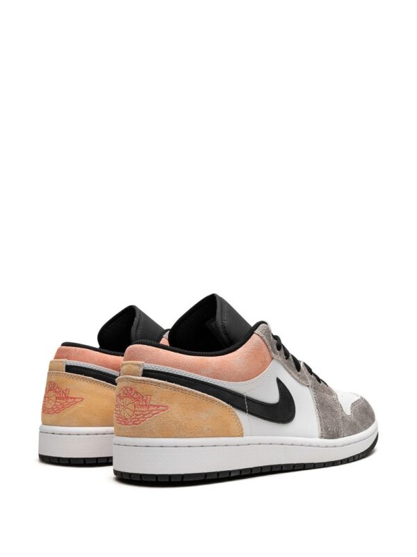 Jordan Air Jordan 1 Low SE "Flight Club" sneakers