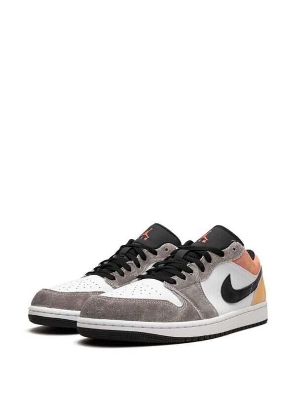 Jordan Air Jordan 1 Low SE "Flight Club" sneakers