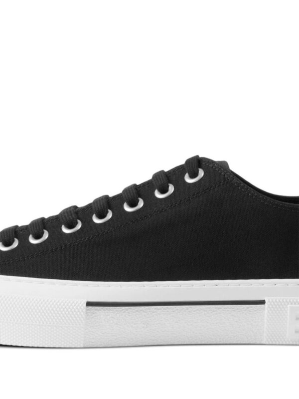 20548268_50525161_1000.jpg Burberry EKD-print low-top sneakers