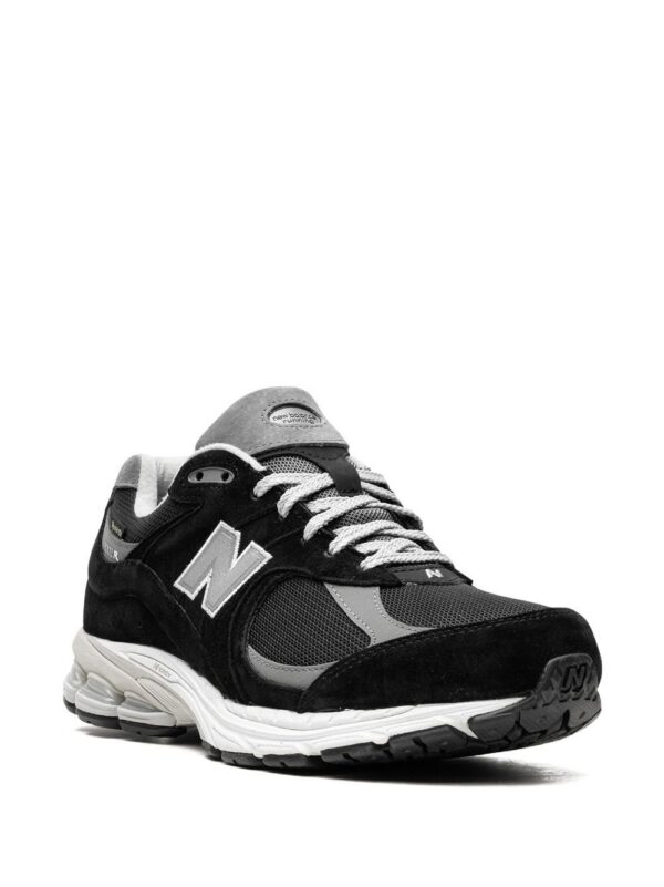 20839694_50679723_1000.jpg New Balance 2002RX "GORE-TEX" sneakers