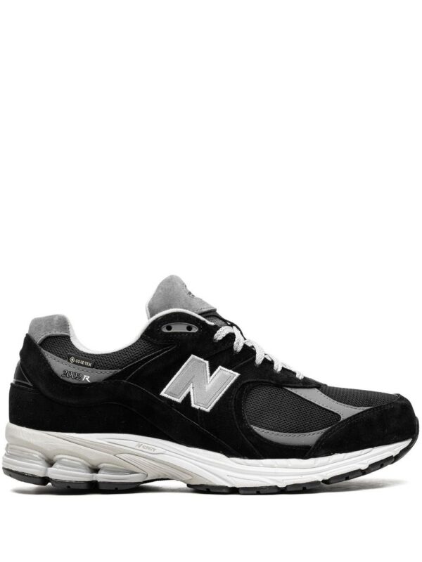 20839694_50679724_1000.jpg New Balance 2002RX "GORE-TEX" sneakers