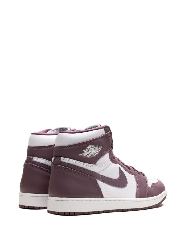 20927502_51829778_1000.jpg Jordan Air Jordan 1 High OG "Mauve" sneakers
