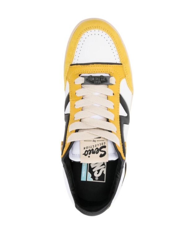 21029795_51294245_1000.jpg Vans Lowland panelled sneakers