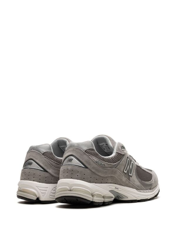 21262570_51149255_1000.jpg New Balance 2002R "Grey/White" sneakers
