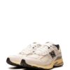 21586650_52310687_1000.jpg New Balance x thisisneverthat 2002R sneakers