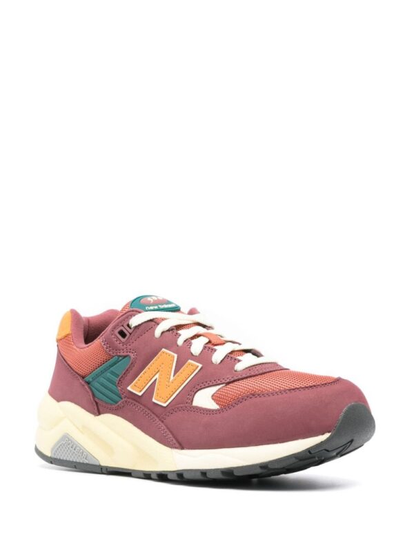 22157367_52023380_1000.jpg New Balance 580 panelled sneakers