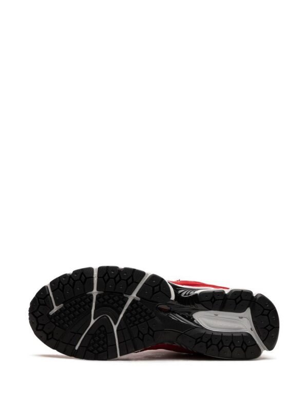 22221996_52195732_1000.jpg New Balance 2002R "Team Red" sneakers