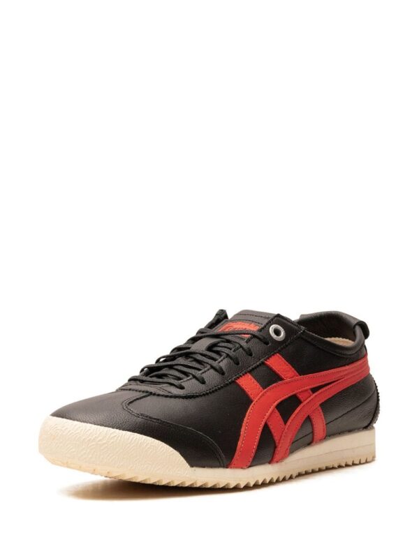 22651050_52748849_1000_a07f42fd-a091-4aba-bcc6-d281f5996756.jpg Vans x Hockey Skate Old Skool sneakers