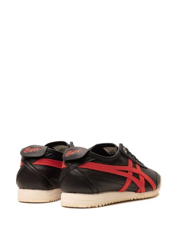 22651050_52748864_1000_066e9631-8f79-408f-9dd4-0e694da3a1cf.jpg Vans x Hockey Skate Old Skool sneakers