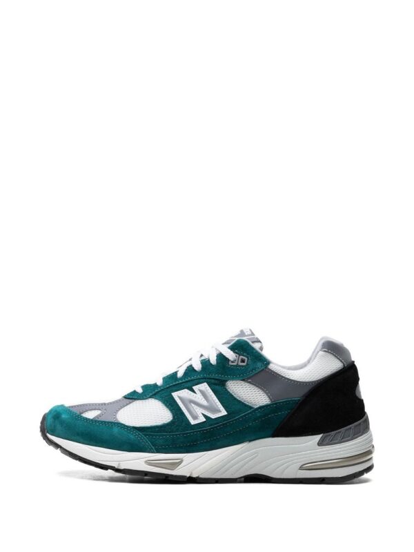 22818301_52803560_1000.jpg New Balance 991 MiUK "Pacific" sneakers