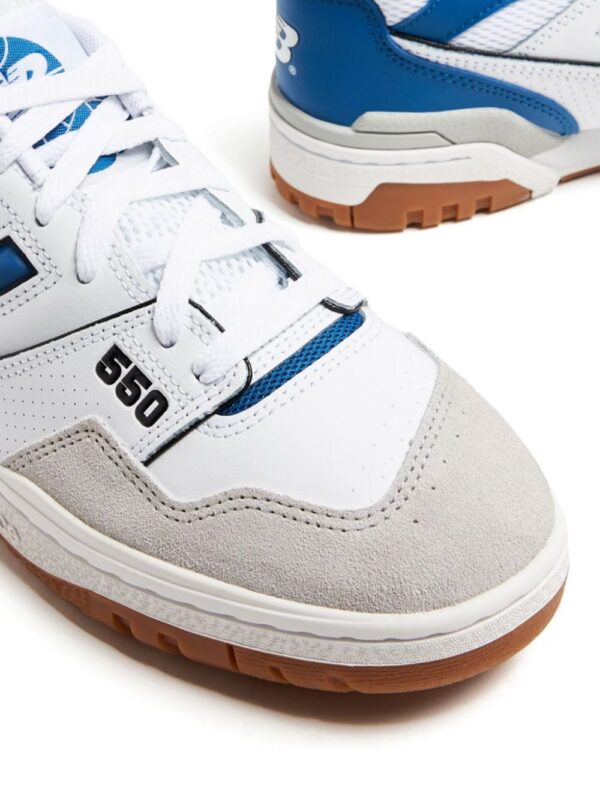 23093698_53289685_1000.jpg New Balance 550 colour-block leather sneakers