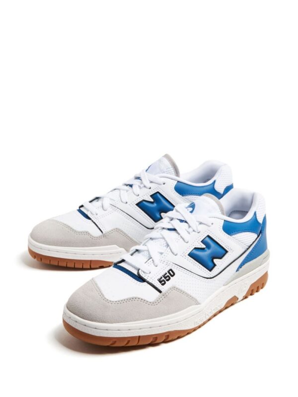 23093698_53289686_1000.jpg New Balance 550 colour-block leather sneakers