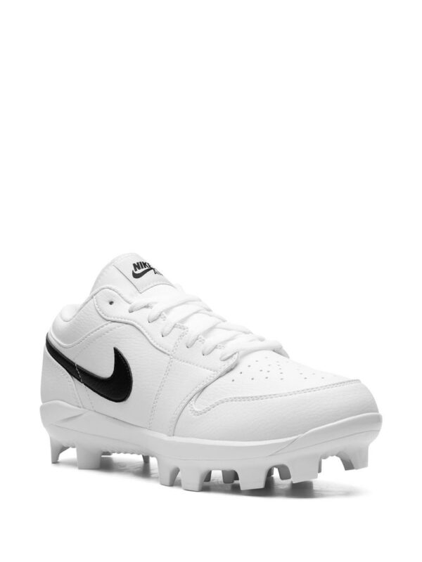 23643262_53561321_1000.jpg Jordan Air Jordan 1 Retro MCS Low "White/Black" baseball cleats