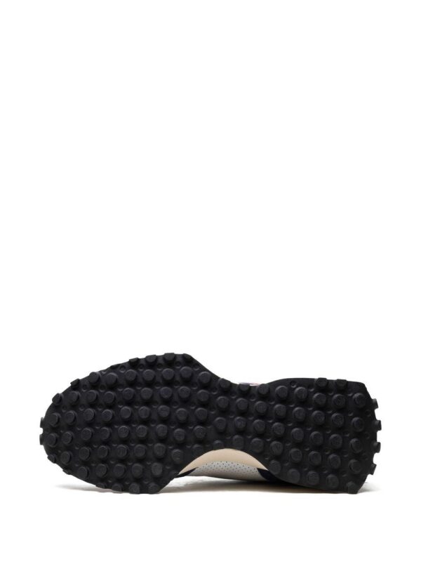 New Balance 327 low-top sneakers