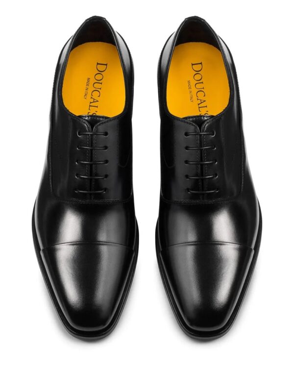 28758213_58024206_1000.jpg Doucal's lace-up oxford shoes