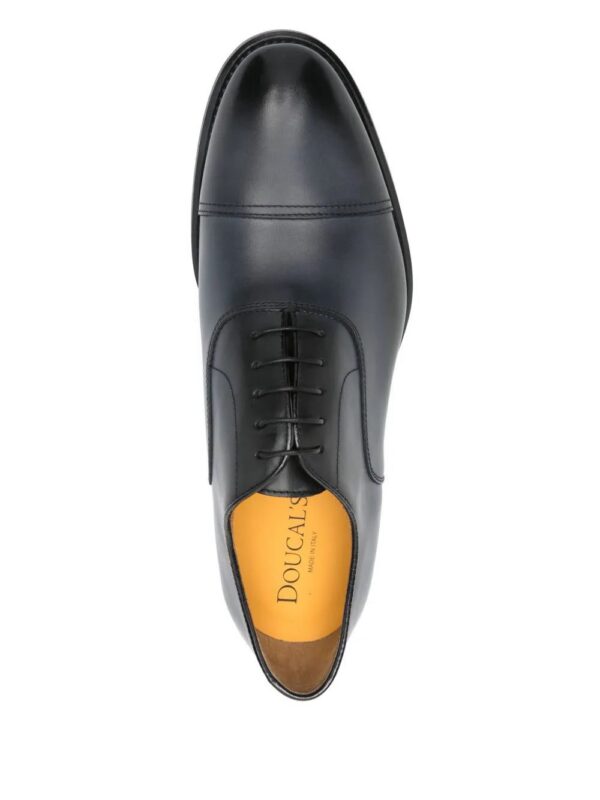 Doucal's  leather oxford shoes