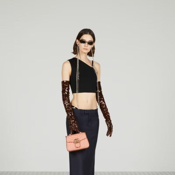 547260_AABZE_6707_003_100_0000_Light-GG-Marmont-mini-top-handle-bag.jpg Gucci GG Marmont mini top handle bag