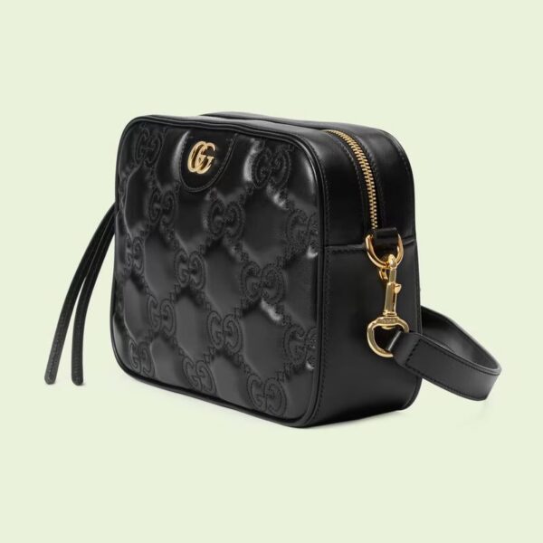 702234_UM8HG_1046_002_071_0034_Light-GG-Matelass-small-bag.jpg Gucci GG Matelassé small bag