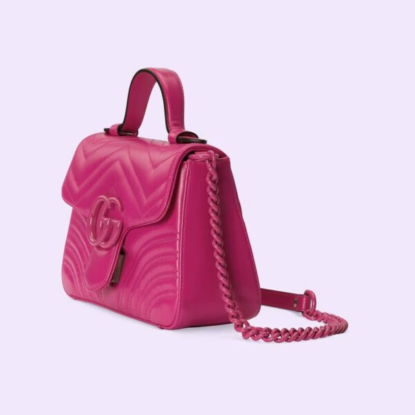 702563_DAAAH_5518_002_072_0007_Light-GG-Marmont-mini-top-handle-bag.jpg Gucci GG Marmont mini top handle bag