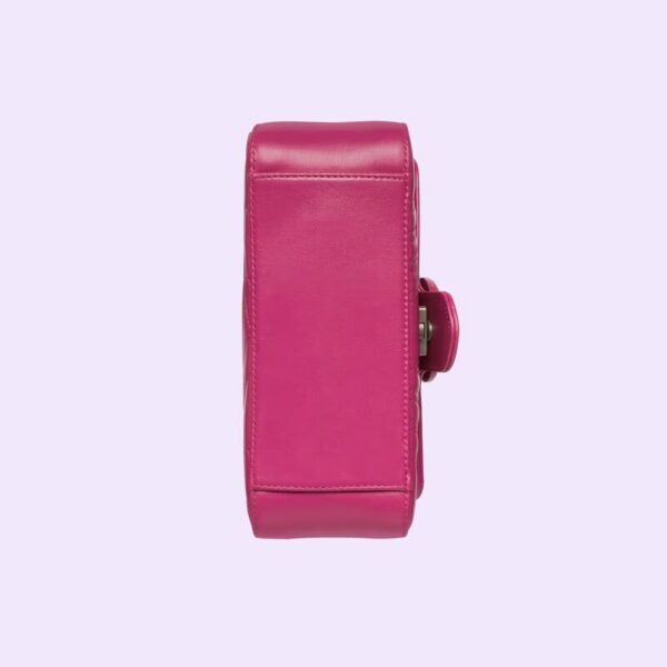702563_DAAAH_5518_015_072_0007_Light-GG-Marmont-mini-top-handle-bag.jpg Gucci GG Marmont mini top handle bag