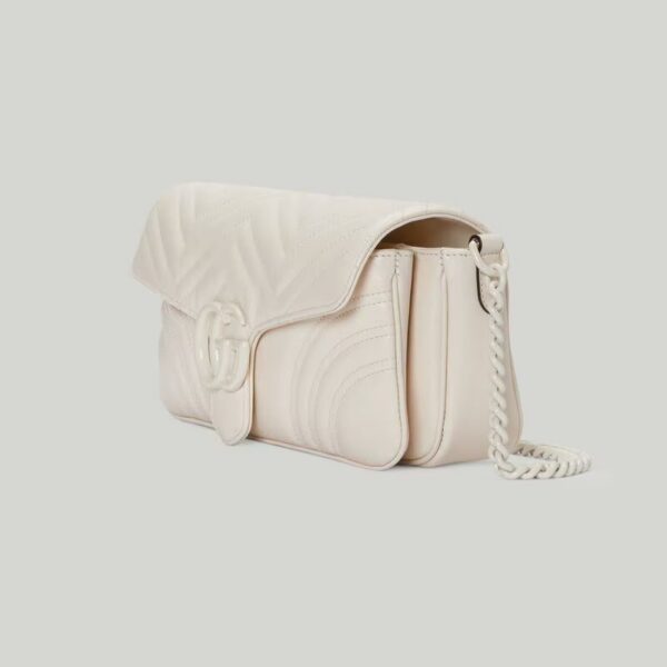 734814_DAAAI_9022_002_100_0000_Light-GG-Marmont-matelass-shoulder-bag.jpg Gucci GG Marmont matelassé shoulder bag
