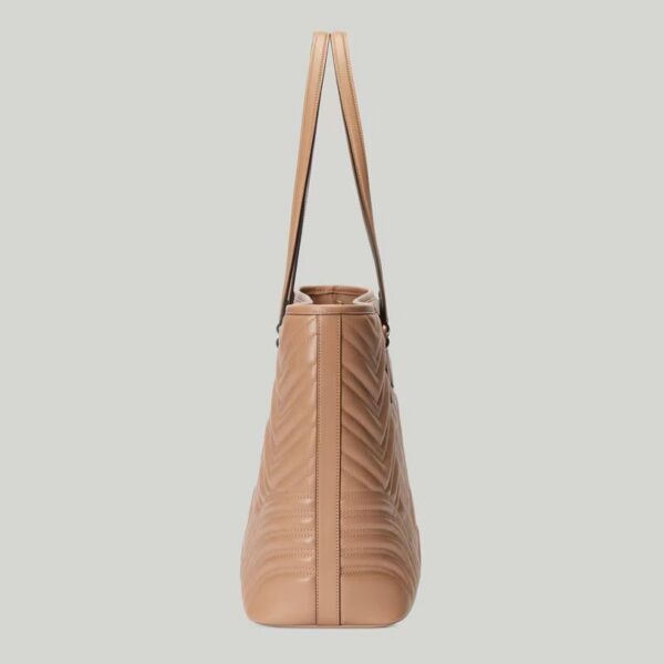 739684_DAAAH_2754_010_100_0000_Light-GG-Marmont-large-tote-bag.jpg Gucci GG Marmont large tote bag