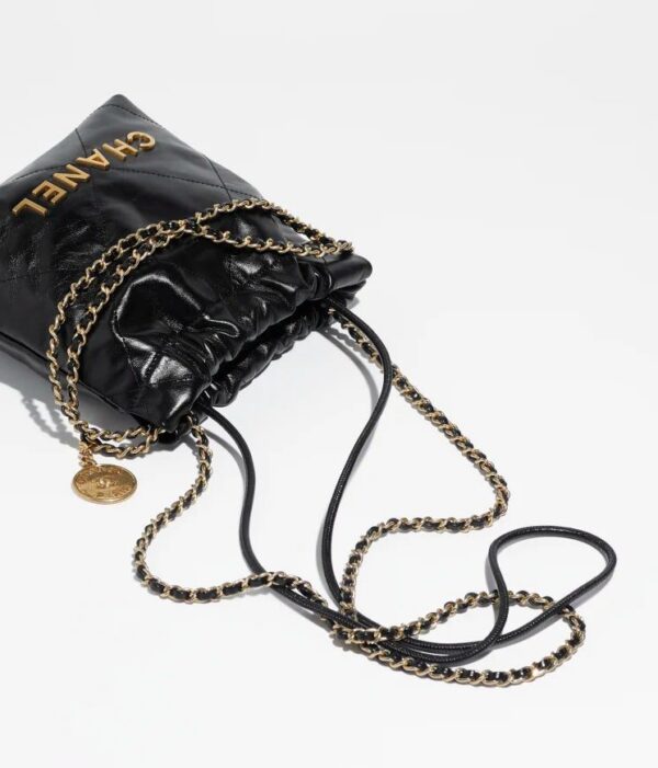 Chanel 22 Mini Handbag