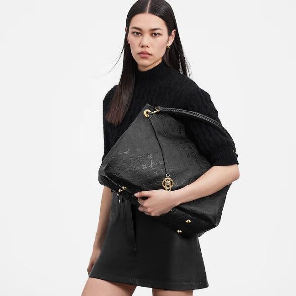 Louis Vuitton  Artsy MM