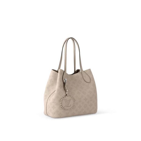 Louis Vuitton Blossom MM