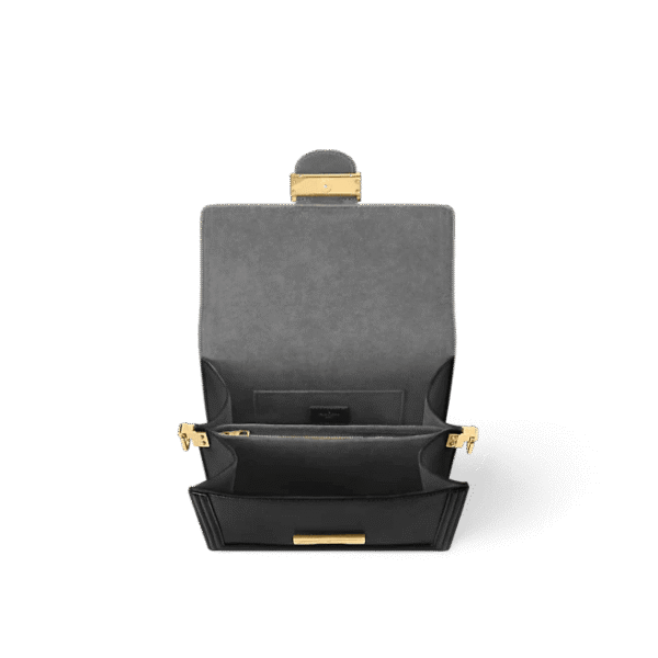 Louis Vuitton Dauphine MM