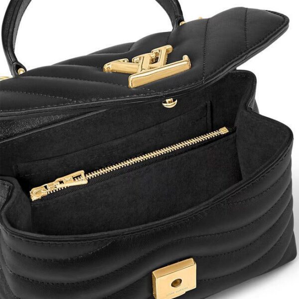 Louis Vuitton Hold Me