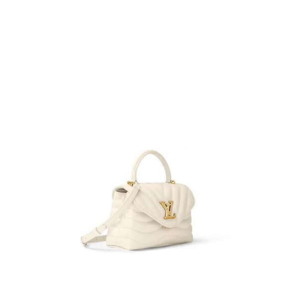 Louis Vuitton Hold Me