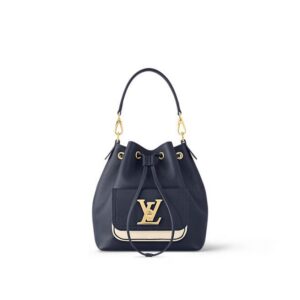 louis-vuitton-lockme-bucket-lockme-leather-handbags-M21910_PM2_Frontview-1.jpg Louis Vuitton LockMe Bucket