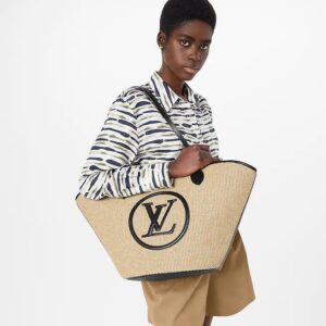 louis-vuitton-saint-jacques-handbags-M59808_PM1_Wornview.jpg Louis Vuitton Saint Jacques