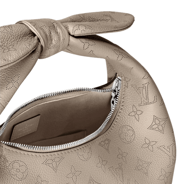 Louis Vuitton Why Knot  PM